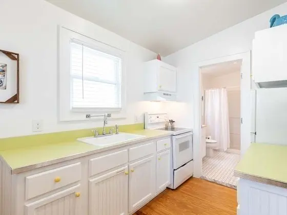 Daire, 1 En Büyük (King) Boy Yatak ve Çekyat, Mutfak, Plaj Manzaralı (5)