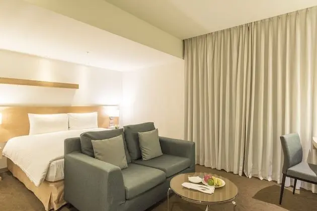 Deluxe Tek Büyük Yataklı Oda, Küvet, Köşe