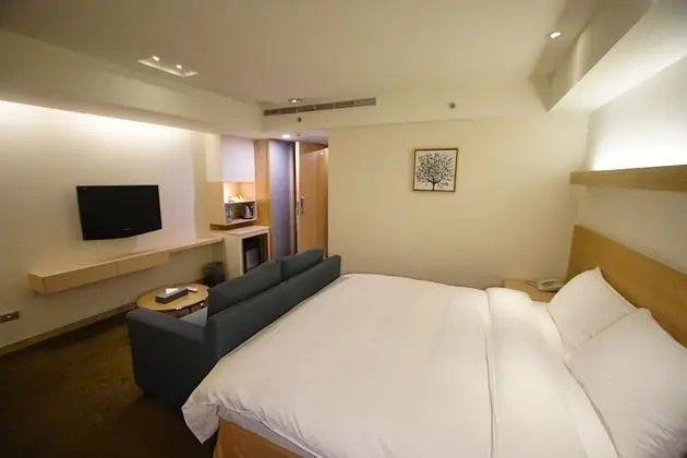 Deluxe Tek Büyük Yataklı Oda, Küvet, Köşe