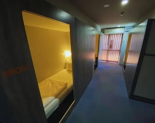 Comfort Ortak Ranzalı Oda, Sadece kadınlar için, Sigara İçilmez