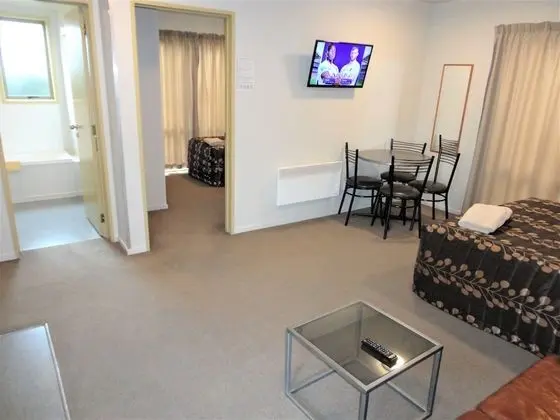 1 Bedroom Family Unit