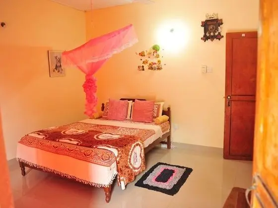 Deluxe Tek Büyük Yataklı Oda (Jungle View)