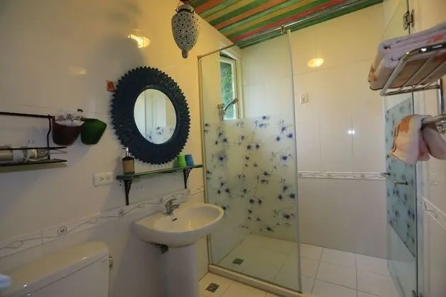 Design Tek Büyük Yataklı Oda, 1 Çift Kişilik Yatak