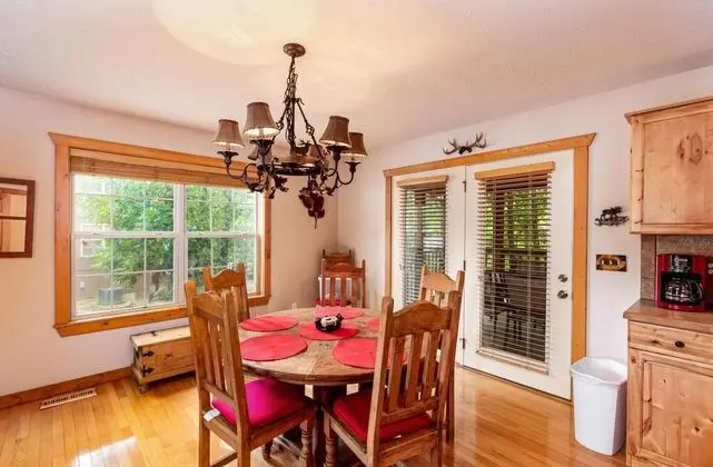 Daire (Bear Cabin Getaway - Close to SDC - F)
