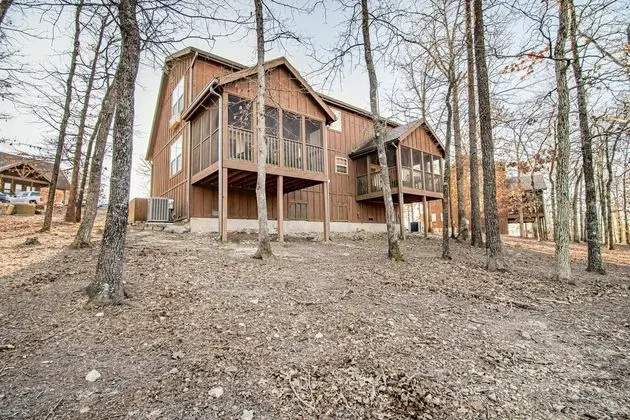 Daire (Bear Cabin Getaway - Close to SDC - F)
