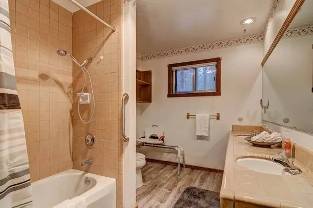 Ev, Birden Çok Yatak, Balkon