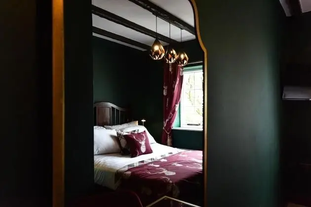 Tek Büyük Yataklı Oda, Bahçe Manzaralı