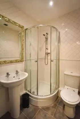 Tek Büyük Yataklı Oda, Bahçe Manzaralı