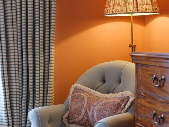 Tek Büyük Yataklı Oda (Yew Room)