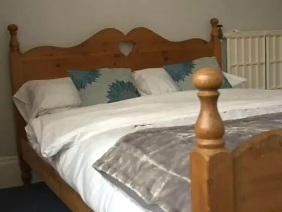 Tek Büyük Yataklı Oda, Banyolu/Duşlu