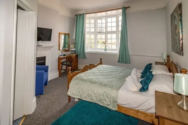 Tek Büyük Yataklı Oda, Banyolu/Duşlu