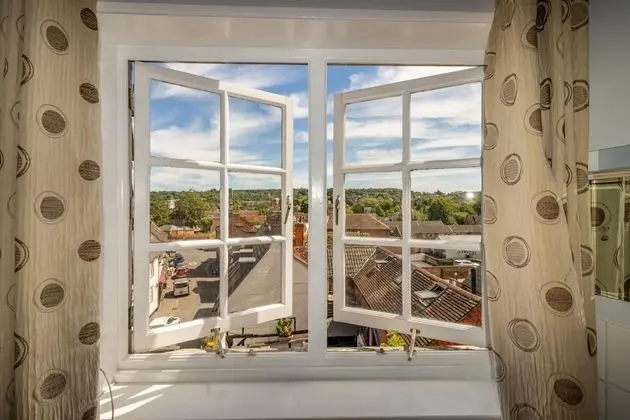 Tek Büyük Yataklı Oda, Banyolu/Duşlu