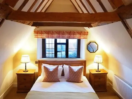 Family Oda, Birden Çok Yatak (Accessible by a steep stair case)