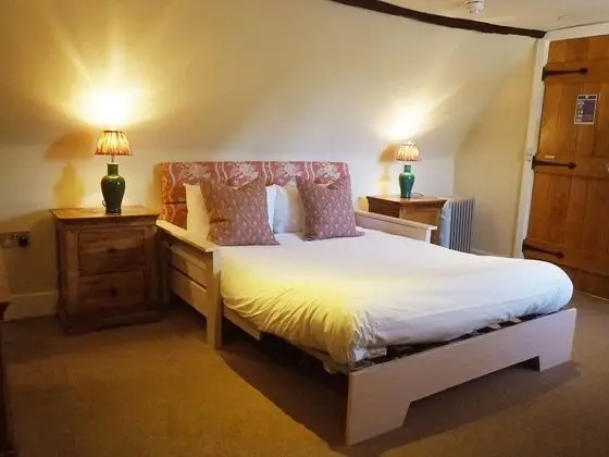 Family Oda, Birden Çok Yatak (Accessible by a steep stair case)