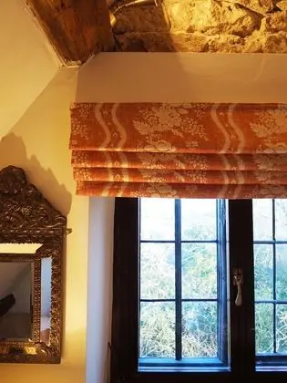 Tek Büyük Yataklı Oda (Accessible by a steep stair case)