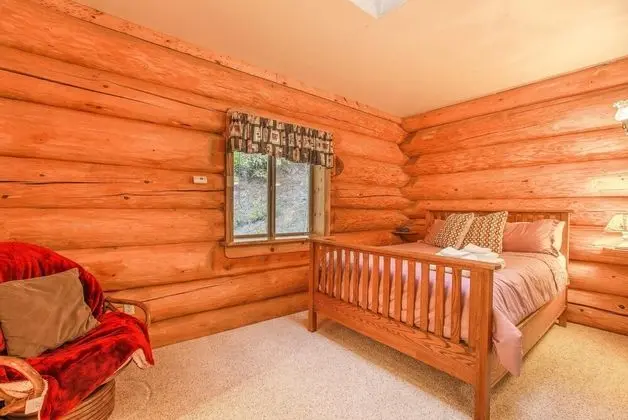 Kulübe, Birden Çok Yatak (Bear Ridge Cabin)