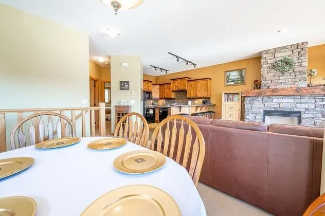 Ev (4 Bedrooms)