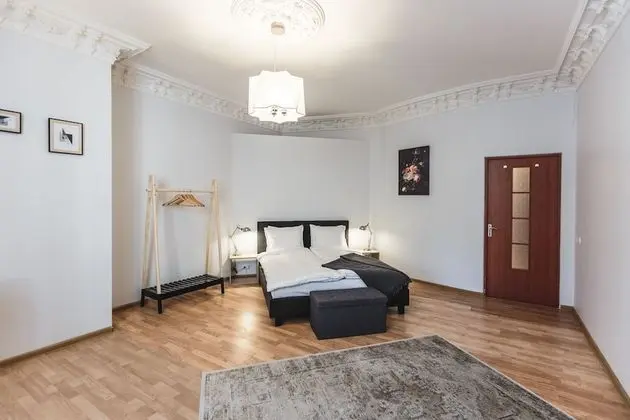 Superior Apart Daire, 4 Yatak Odası, Avlu