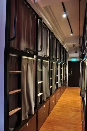 Upper Single Capsule - Mixed - Shared Bathroom