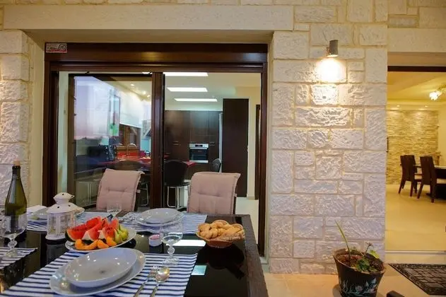 Villa, Birden Çok Yatak