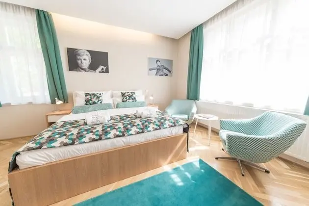Executive Family room