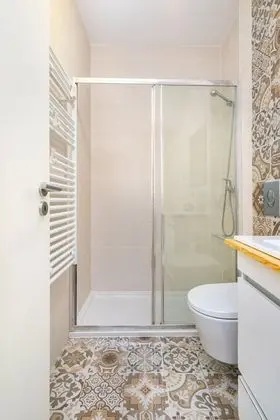 Apart Daire, 2 Yatak Odası, Sigara İçilmez