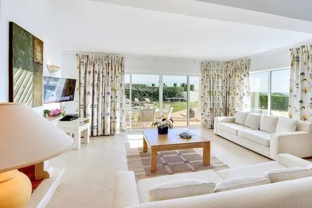 Villa, 4 Yatak Odası, Kişiye Özel Havuzlu