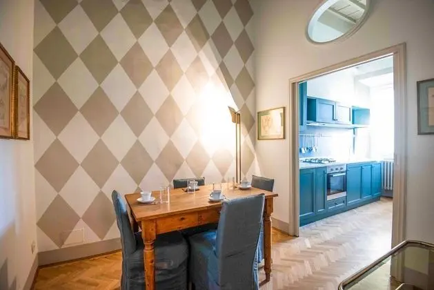 Deluxe Apart Daire, Sigara İçilmez