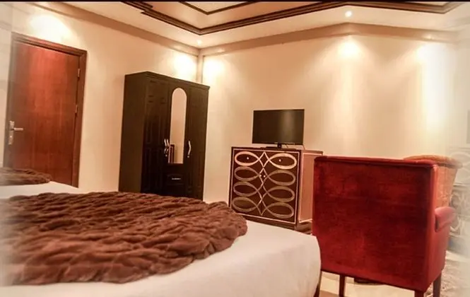 Diplomatic Suite