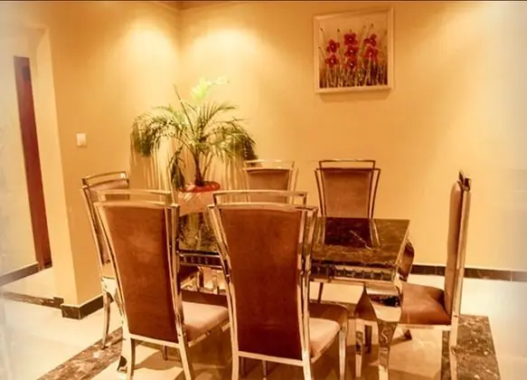 Diplomatic Suite