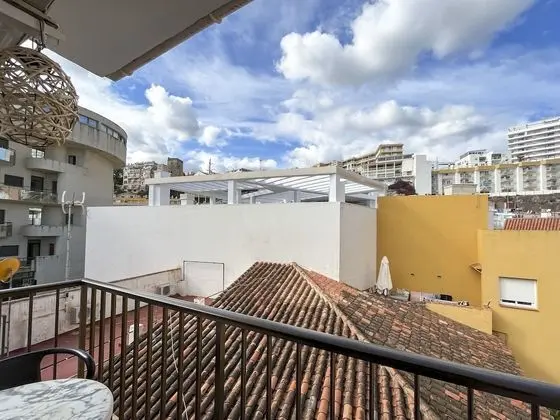 Tek Büyük Yataklı Oda, Şehir Manzaralı