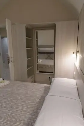 Family Oda, Banyolu/Duşlu