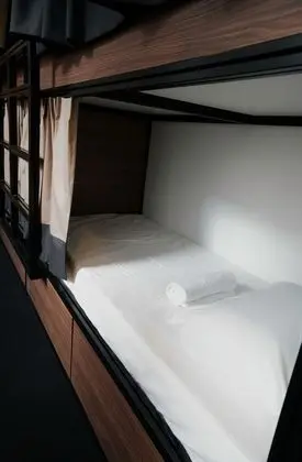 Ortak Ranzalı Oda, Karma Ranzalı Oda