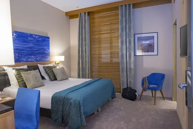 Superior Oda