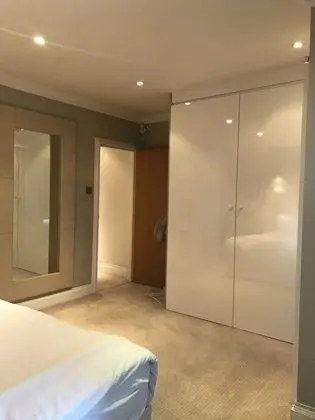 Basic Apart Daire, 2 Büyük (Queen) Boy Yatak, Sigara İçilmez, Şehir Manzaralı