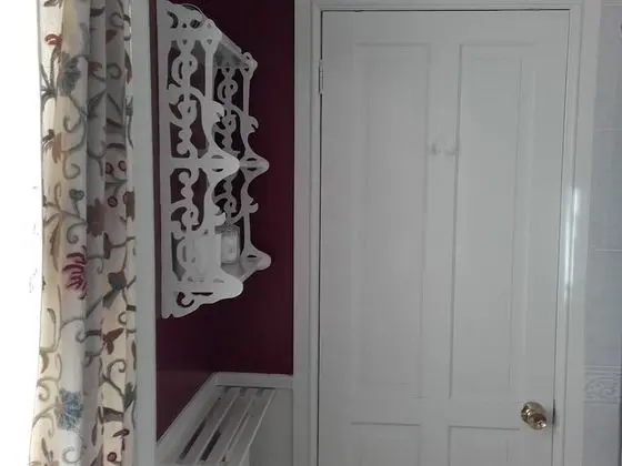 Tek Büyük Yataklı Oda, Banyolu/Duşlu (with Bath & Shower)