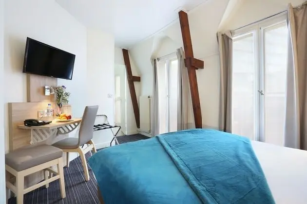 Comfort Tek Büyük veya İki Ayrı Yataklı Oda