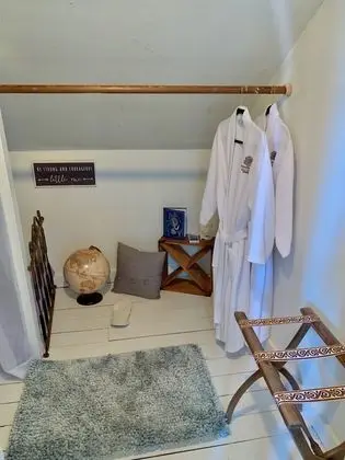 Emily Suite