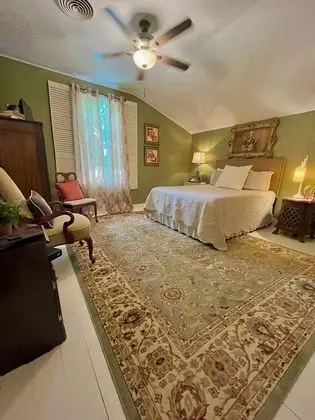 Hemingway Room
