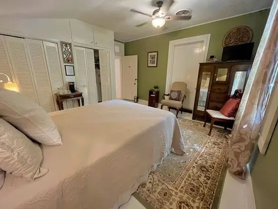Hemingway Room