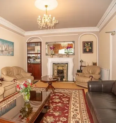 Standard Üç Kişilik Oda, Banyolu/Duşlu