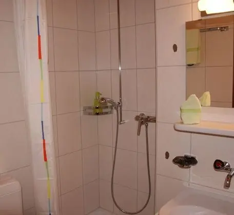 Tek Kişilik Oda, Balkon, Dağ Manzaralı