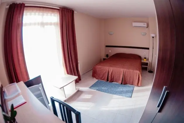 Deluxe Tek Büyük veya İki Ayrı Yataklı Oda