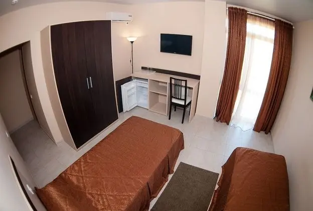 Deluxe Tek Büyük veya İki Ayrı Yataklı Oda