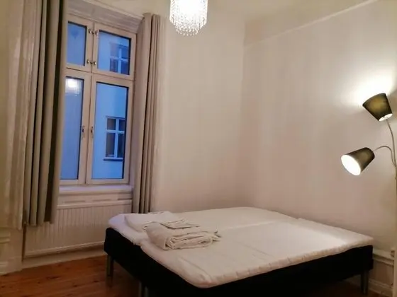 Apart Daire, 2 Tek Kişilik Yatak