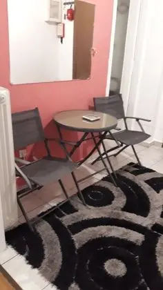 Ev, 1 Büyük (Queen) Boy Yatak