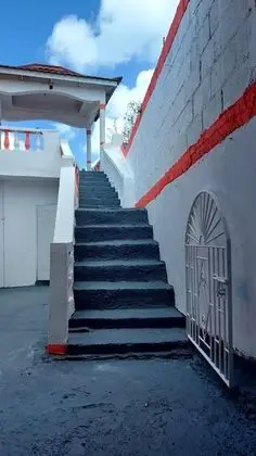 Ev, 1 Büyük (Queen) Boy Yatak