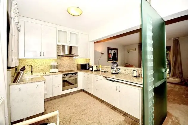 Apart Daire, 2 Büyük (Queen) Boy Yatak