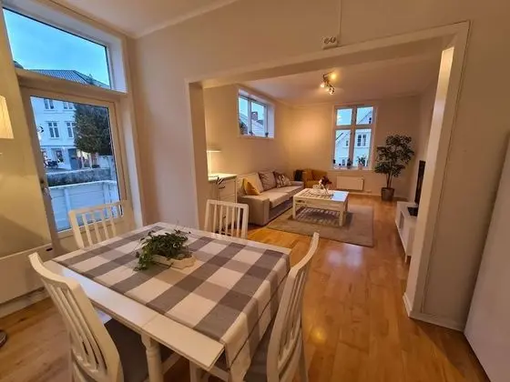 Apart Daire, 2 Yatak Odası, Balkon