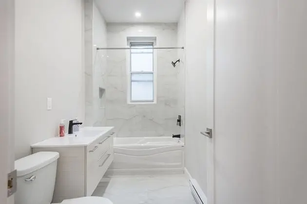 Tek Büyük Yataklı Oda, 1 Çift Kişilik Yatak